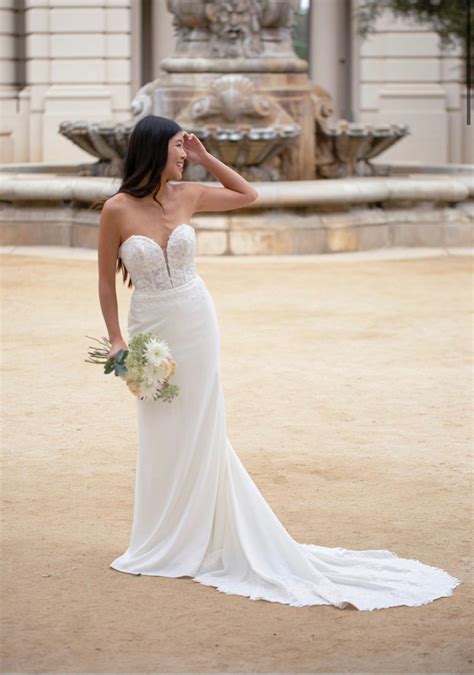 saratoga springs wedding dress shops  Call: 518-587-5017 Bridal Shop in Saratoga Springs | Lily Saratoga518