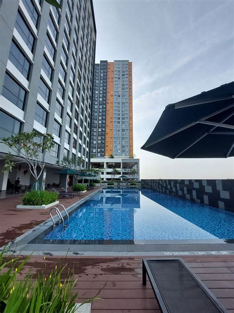 schauinsland transfer flughafen hotel Crowne Plaza Changi Airport is located next to Singapore Changi Airport