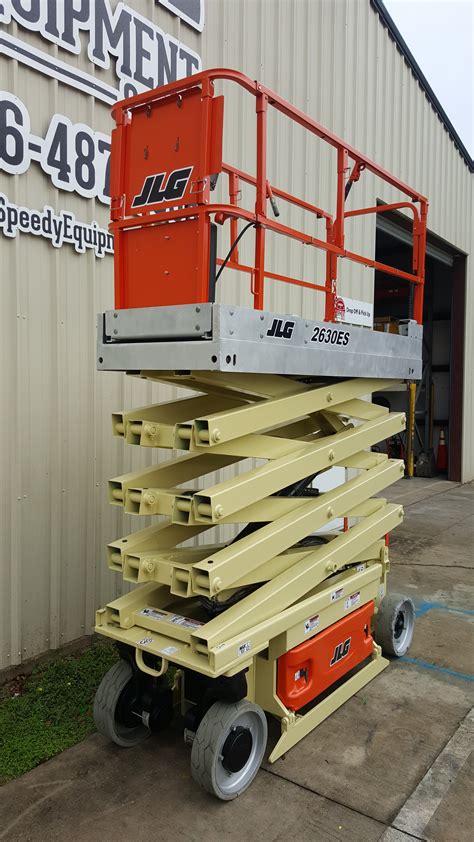 scissor lift rental louisville ky  (502) 451-8387