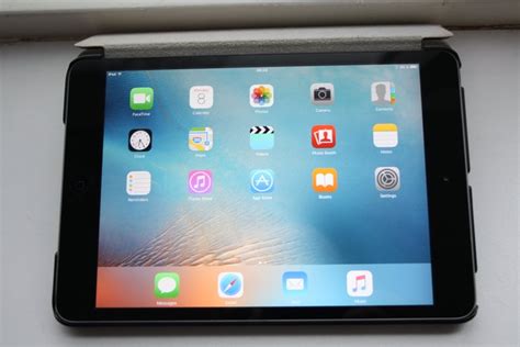 second hand ipad mini 9-inch Retina display 8-megapixel camera FaceTime HD camera 1080p HD video recording A12 Bionic chip with 64-bit architecture Embedded M12 coprocessor 10-hour battery life Multi-Touch screen 0