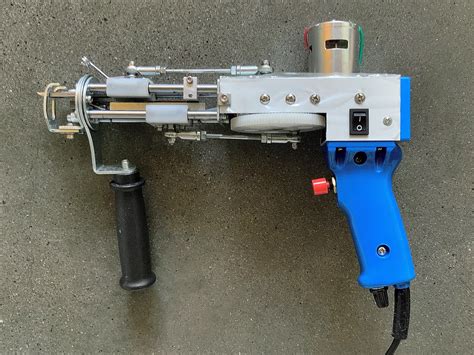 second hand tufting gun for sale south africa  R3,000