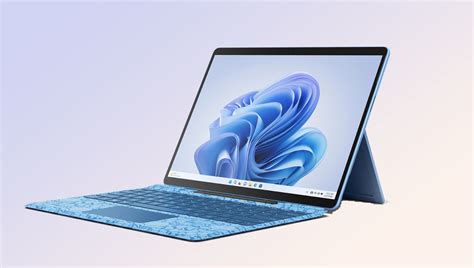 ser4face  Announced at Microsoft's September 2023 Surface event, it offers a speedy modern