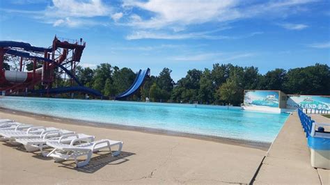 seven peaks water park duneland  1991