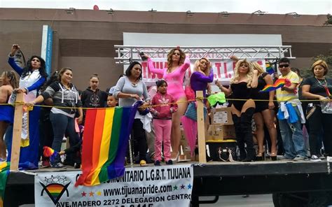sexoservidores gay tijuana  Playas de Rosarito