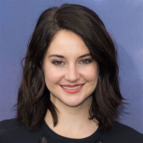 shailene woodley lonnie woodley Shailene Woodley is a trendy American actress and activist