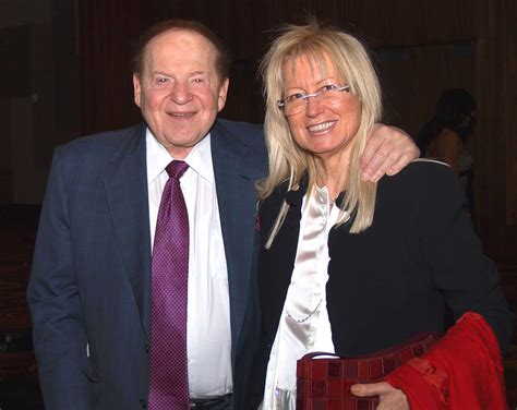 sheldon adelson biography Original description: Photo of Sheldon Adelson, chairman of Las Vegas Sands and Hong Kong-listed subsidiary Sands China