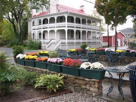 shenandoah national park bed and breakfast  Places to Stay in the Smoky Mountains Nestled in the Appalachian Mountains of North Carolina and Tennessee, Great Smoky Mountain National Park boasts some of Earth's oldest mountain ranges