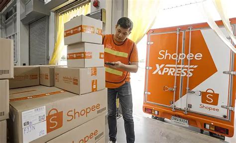 shopee express jakarta selatan  Pada sisi penjual, layanan kirim Standard saat ini mampu menjangkau Jakarta, Banten, Jawa Barat, Jawa Timur, Jawa Tengah, dan Yogyakarta