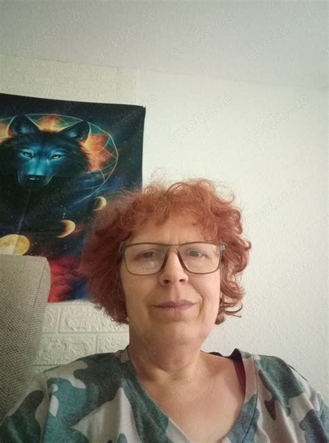 sie sucht ihn sex nürnberg  Premium