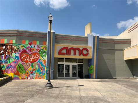 signet mall movie show  Food Court