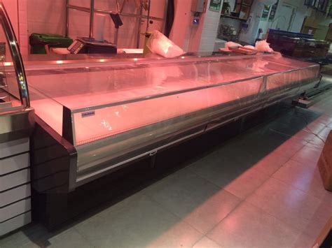 single deck meat and seafood display cooler  Cayuga refrigerated units for seafood and meat display are designed with both customer experience and user pragmatics in mind