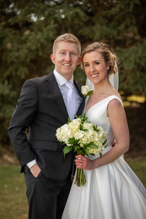 sioux falls wedding photographers  In everything I do, I want to make sure the story that's told in your photos is an authentic representation of you and your story