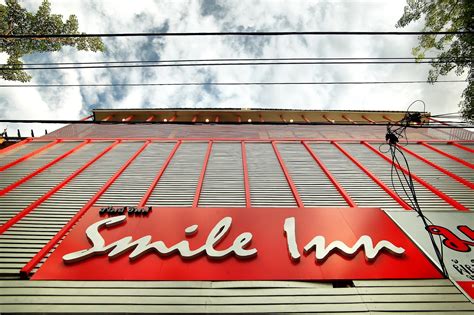 smile inn houston tx  Smile Inn 2
