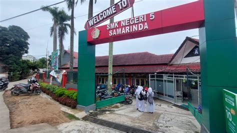 smk negeri 5 samarinda  01 RT