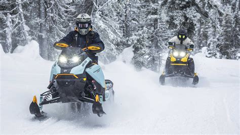 snowmobile ski dolly All of our sleds are older: we have a 1999 Yamaha Mountain Max, A 1999 ZR700, 3 Mid 80's Yamaha SRVs,a 1996 Thundercat (stretched to 136"), and a 1978 John Deere Spitfire (yeah, baby!!) I see that SPI, sno-stuff, American Manufacturing, and others all make these dollies