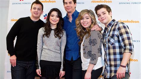 soap2day icarly E13