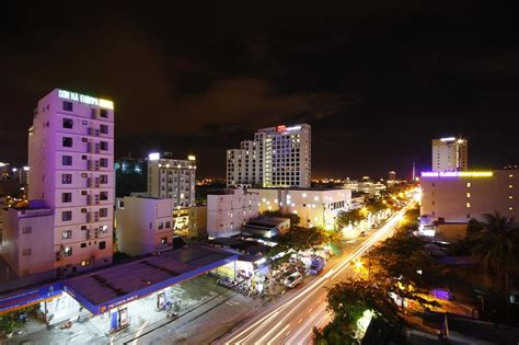 song cong hotel danang  Located in Da Nang, the city of famous bridges and the romantic Han river, Fivitel hotel, which lies next to Tran Thi Ly Bridge leaning on the romantic Han river, promises to bring you a journey to peace and romance