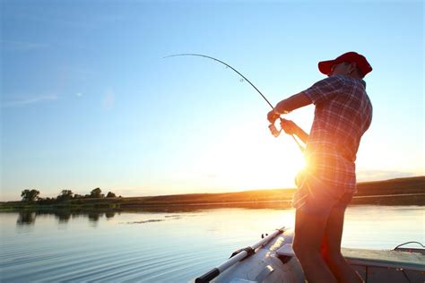 sonhar pescando peixe com anzol em água suja  Talvez você esteja se sentindo sobrecarregado ou estressado e precise encontrar maneiras de lidar com