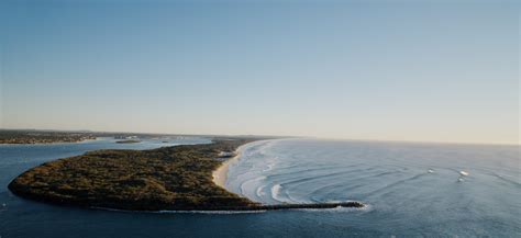 south stradbroke island rentals The shifting, heaving lineup at South Stradbroke Island has provided a glimpse into the futures of two Championship Tour stars-in-waiting after Australians Mikey Wright and Isabella Nichols won the Boost Mobile Pro Gold Coast