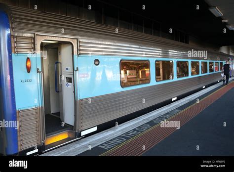 southern xpt train 624  2 faves