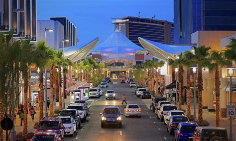 sport clips las vegas downtown summerlin  He sells $3 notecards — and $1,000 triptychs