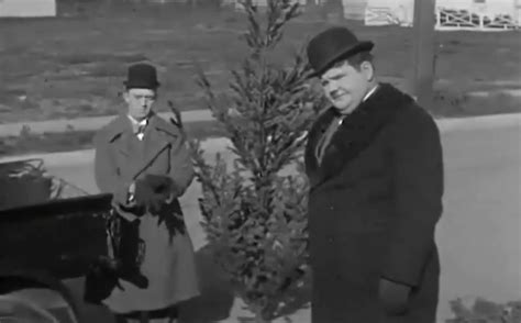 stan și bran toreadori Stan Laurel și Oliver Hardy, cunoscuți în România ca „Stan și Bran”, au alcătuit un celebru cuplu comic din anii '20–'50 ai secolului al XX-lea în cinematografia americană