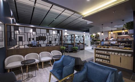 standard bank lounge king shaka  King Shaka Domestic departures 04:30 19:00 05:30 19:00 