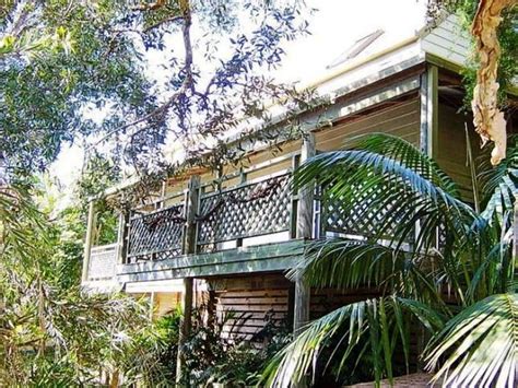 stayz crescent head  Swimming, fishing, surfing, bushwalking or just chill