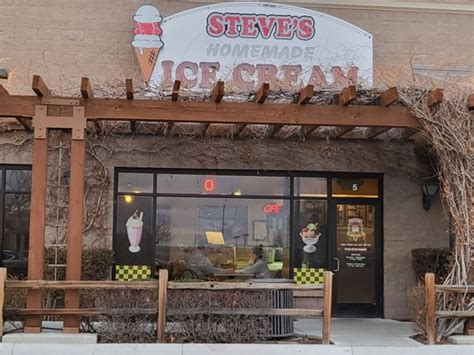 steves ice cream fernley  Steve's Homemade Ice Cream is in the strip mall south of the motel