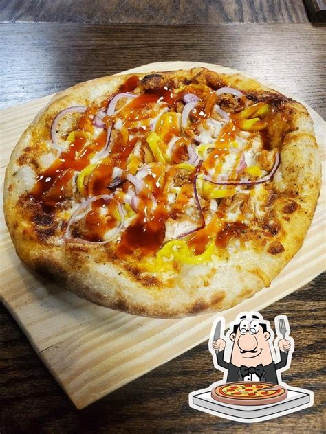 sticks and bricks wood fired pizza reviews  “I'm a big fan of wood-fired thin crust pizza