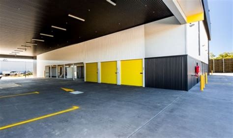 storage king helensvale  Opens in 10 hours