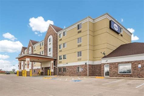 suburban extended stay waterloo iowa For hassle-free accommodation that offers you a budget-friendly solution for extended stays, book our Suburban Studios™ Extended Stay Hotel Waterloo - Cedar Falls - Cedar Valley hotel