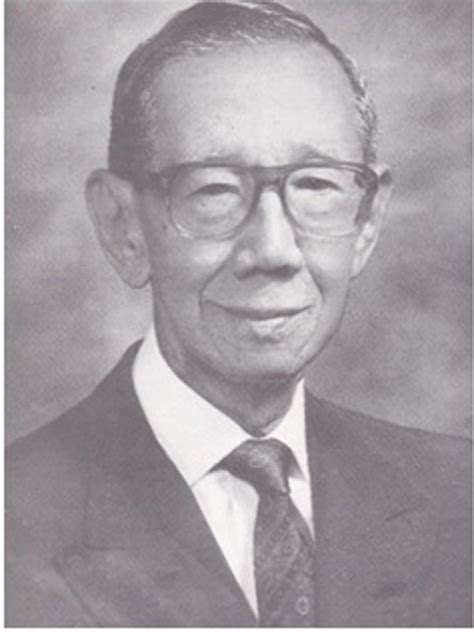 sumitro djojohadikusumo Sumitro Djojohadikusumo was an Indonesian statesman and one of the country's most influential economists