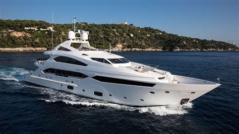 sunseeker motoryacht for sale  €995,000