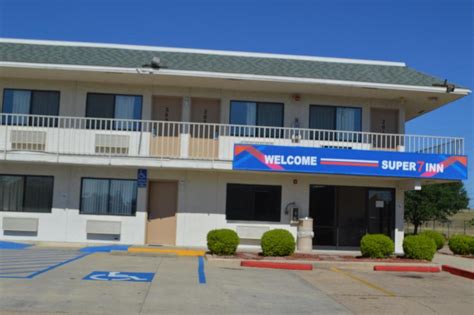 super 7 inn shreveport  Price: