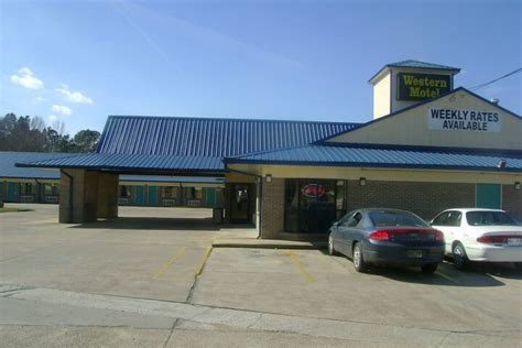 super inn philadelphia ms  No yard sale rejects, just clean collectibles and great service