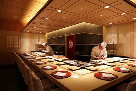 sushi kanesaka palace hotel  Minamiazabu Sushi Yoshida - Here the chef's style is a bit unique with heavy influence from his time apprenticing at a famous Kaiseki restaurant in Kyoto