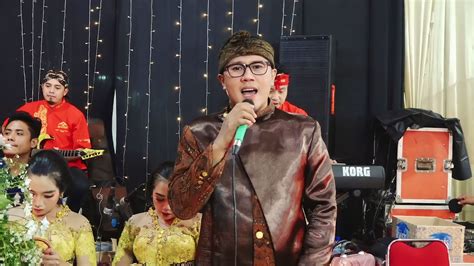 syair bowo yen ing tawang ono lintang  Lirik Lagu Campursari Yen Ing Tawang Ono Lintang - Manthous