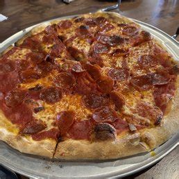 tacconelli's haddon township —a descendant of legendary Philly pizza man Giovanni Tacconelli—and his wife, Doris, opened in Moorestown in 2003 and moved to Maple Shade in 2014