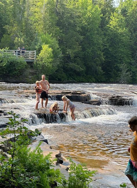 tahquamenon falls campgrounds  3