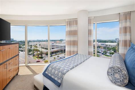 tampa westshore hotel  Bathrooms include shower/tub combinations and complimentary toiletries