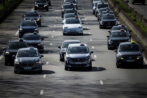 tarif taxi toulouse  Coût moyen de 37 € pour 1 à 4 passagers, 62 € en moyenne pour 5 à 8 passagers