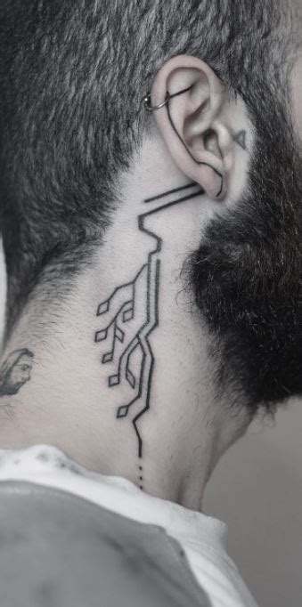 tatuagem cyberpunk pescoço  979 mil seguidores