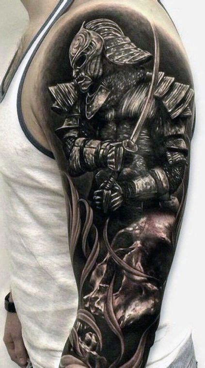 tatuagem de samurai no braço <dfn> Foto enviada pelo Carlos Augusto</dfn>