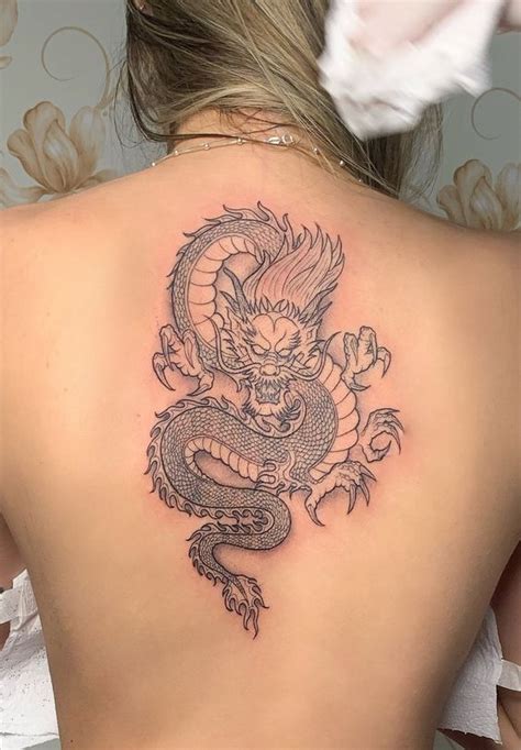 tatuagem dragao e tigre juntos  Dragão contra tigre tatuagem preto e branco