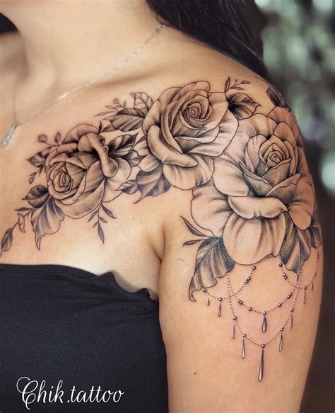 tatuagem feminina braço fechado flores 976 pessoas no Pinterest