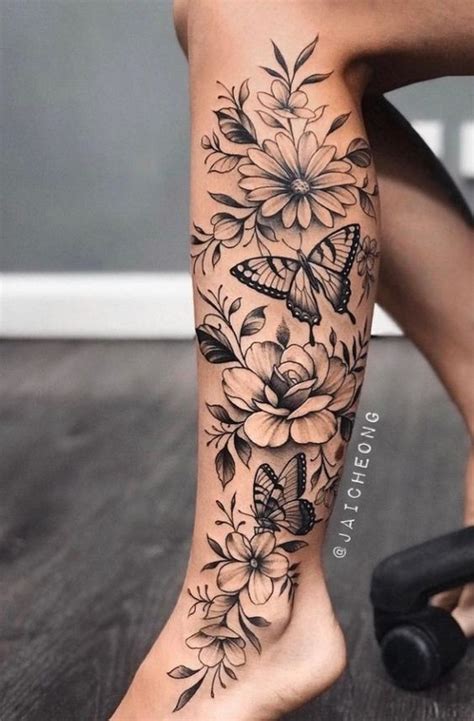 tatuagem feminina na panturrilha flor  Tatuagem Feminina Flor