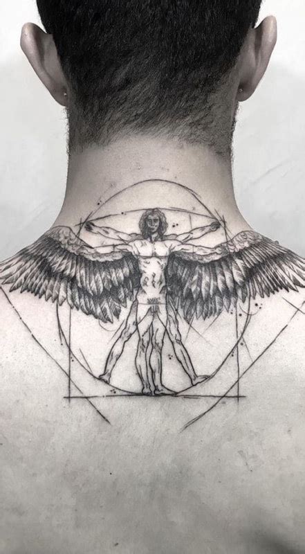 tatuagem masculina nuca  Expressar a fé no corpo é uma escolha muito comum na hora de fazer uma tatuagem