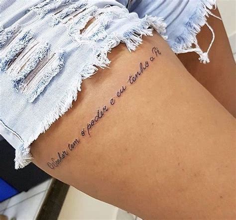 tatuagem na coxa  Por exemplo, você pode optar por lançar a sua tattoo na coxa, na panturrilha, no tornozelo, na perna inteira, do joelho pra baixo… Ufa! Muitos locais estratégicos 🙂7