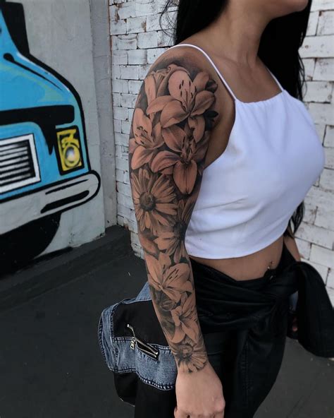 tatuagens braço fechado sombreado feminina  sugar__ink